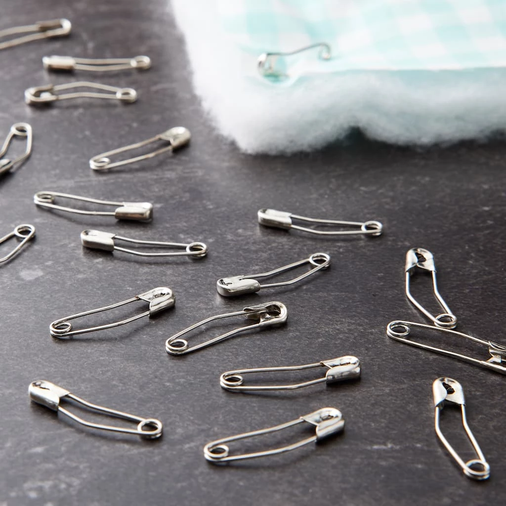 Hot Sale π Loops & Threads™ Curved Safety Pins, 1 1/16" π€© 4 Hot Sale π Loops & Threads™ Curved Safety Pins, 1 1/16" π€© - Image 2