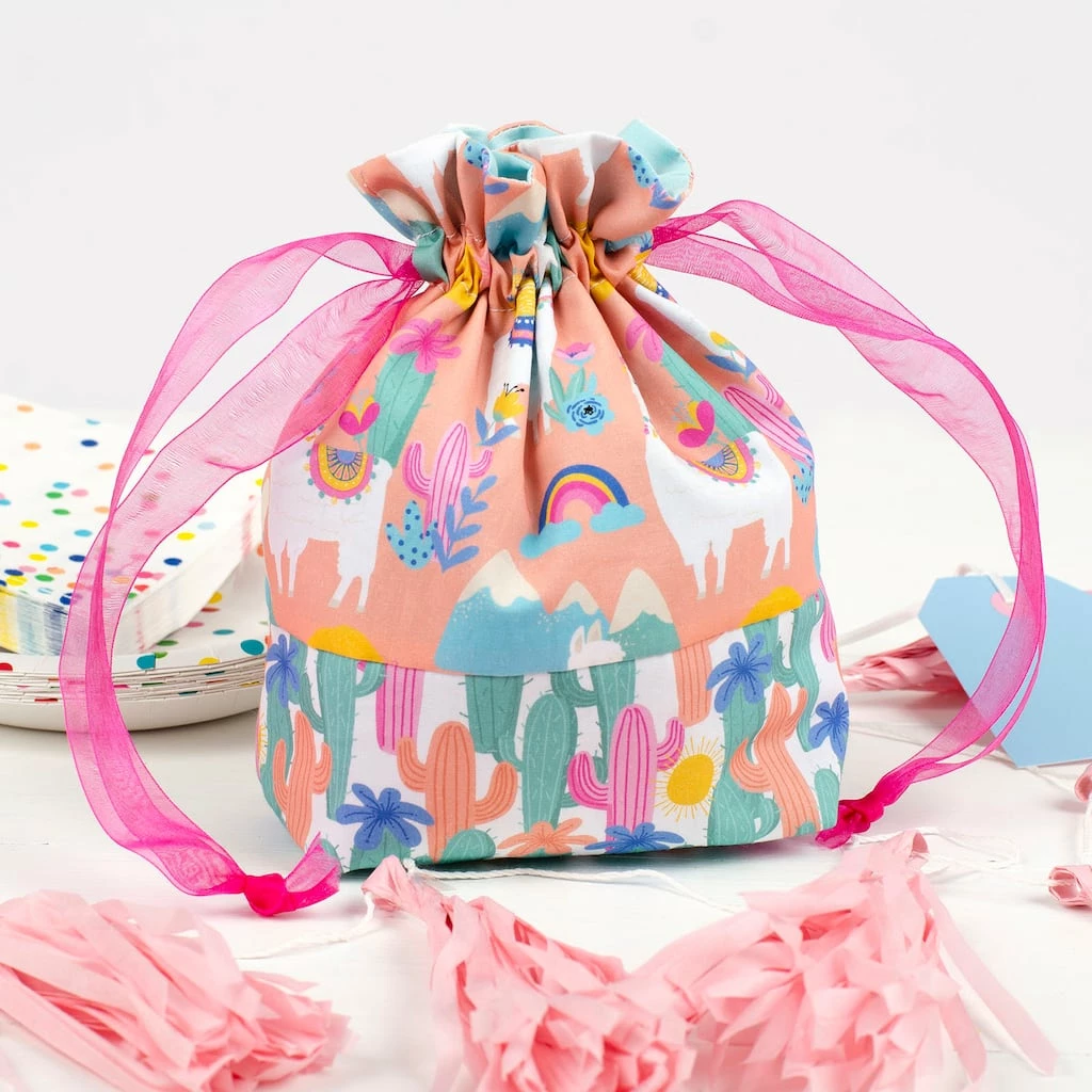 Deals ⭐ Llama Cotton Fabric by Loops & Threads™ ⌛ 5 Deals ⭐ Llama Cotton Fabric by Loops & Threads™ ⌛ - Image 3