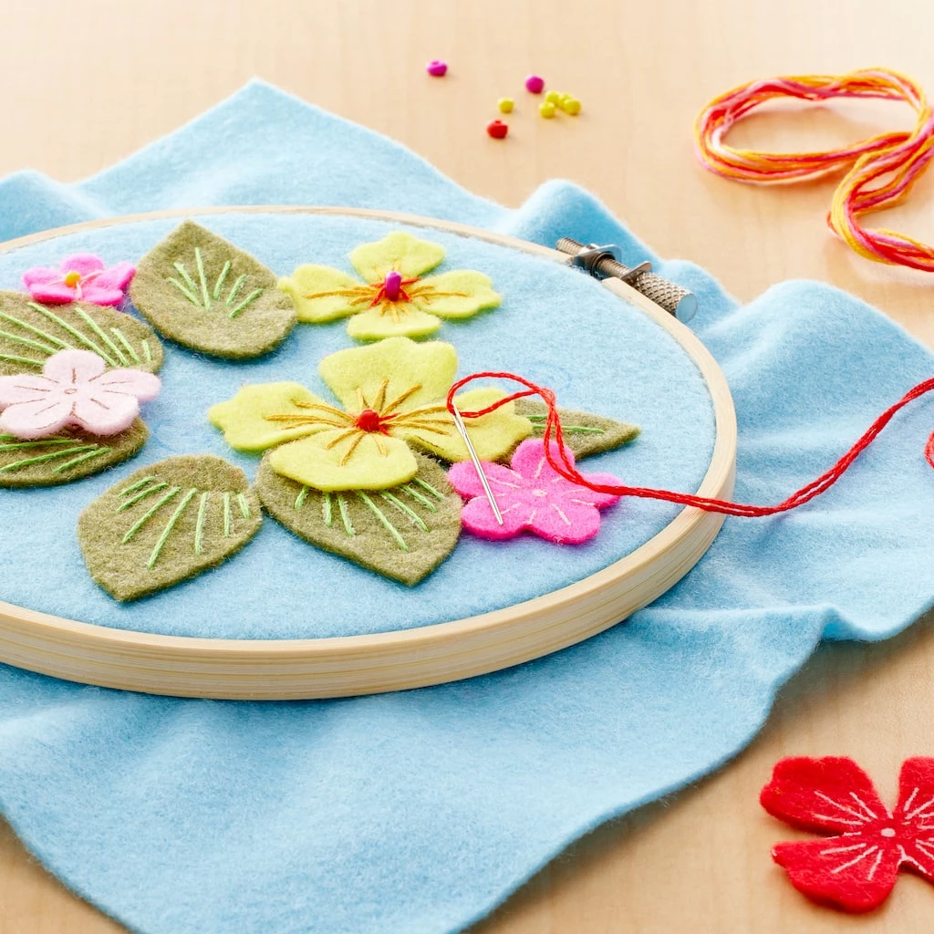 Cheap ⌛ Pastel Flowers Felt Applique Kit by Loops & Threads® ⌛ 4 Cheap ⌛ Pastel Flowers Felt Applique Kit by Loops & Threads® ⌛ - Image 2